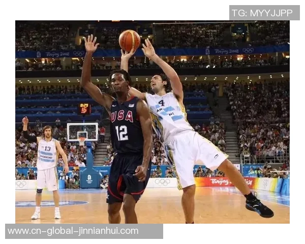 12年奥运会美国男篮对决澳大利亚精彩瞬间回顾与赛后分析 12年奥运会美国男篮对决澳大利亚精彩瞬间回顾与赛后分析