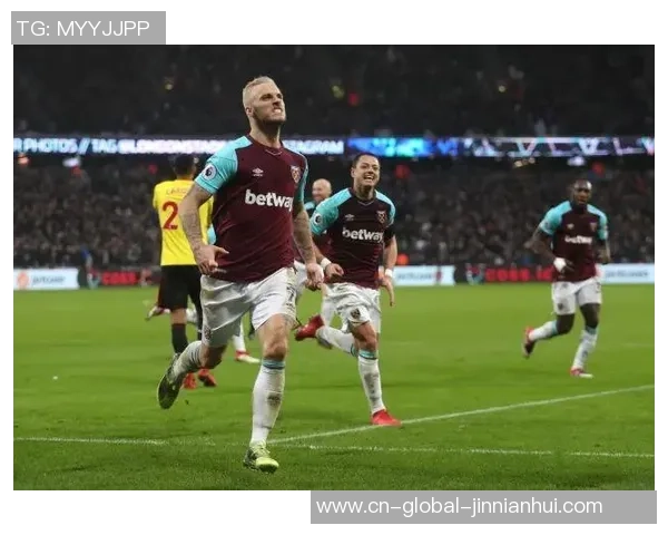 西汉姆联与沃特福德激战成和比分揭晓赛事精彩回顾 西汉姆联与沃特福德激战成和比分揭晓赛事精彩回顾